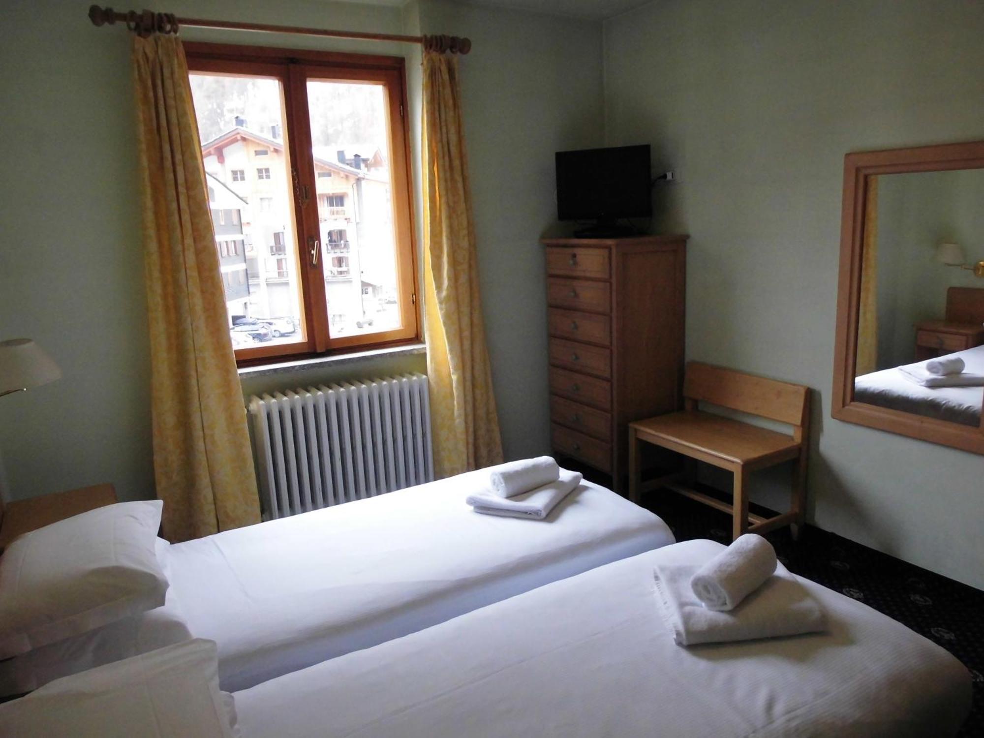 Hotel Residence Valverde Грессоне-Ла-Триніте Екстер'єр фото