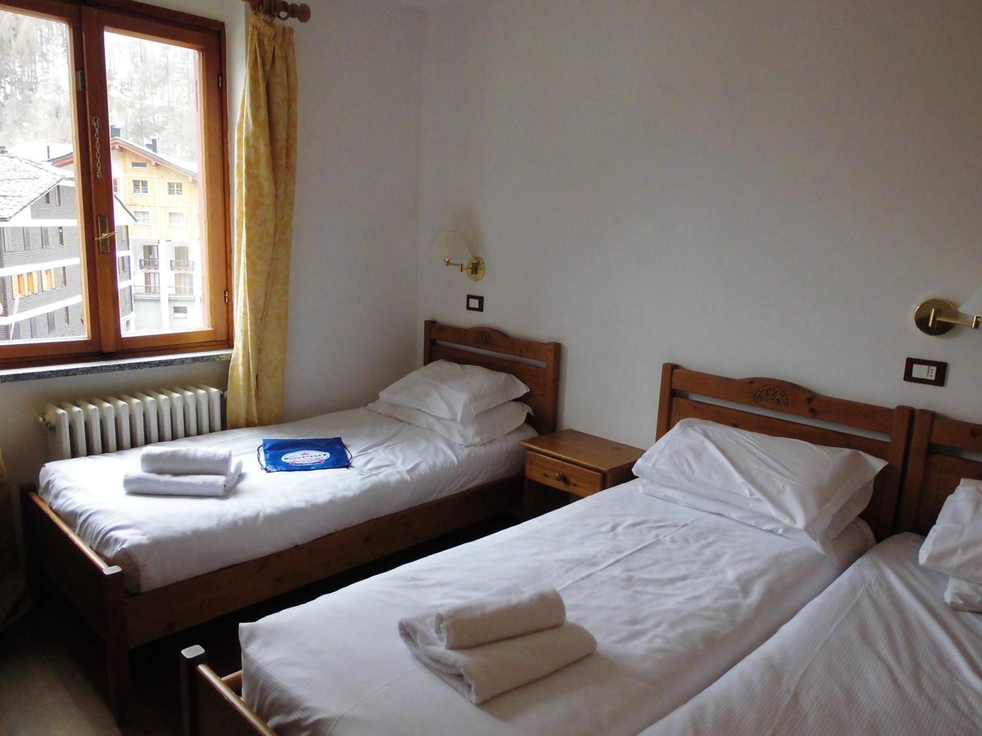 Hotel Residence Valverde Грессоне-Ла-Триніте Екстер'єр фото
