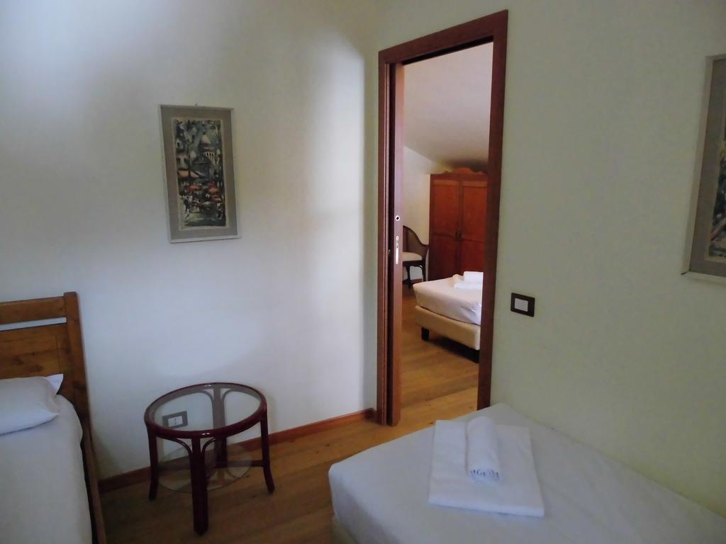 Hotel Residence Valverde Грессоне-Ла-Триніте Екстер'єр фото