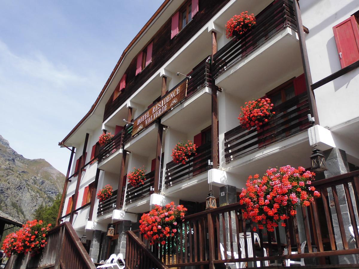 Hotel Residence Valverde Грессоне-Ла-Триніте Екстер'єр фото